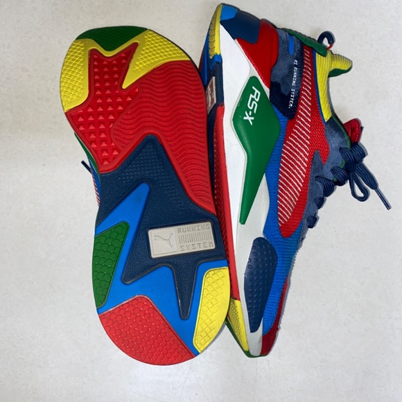 Shoes - Picture 6 of 9